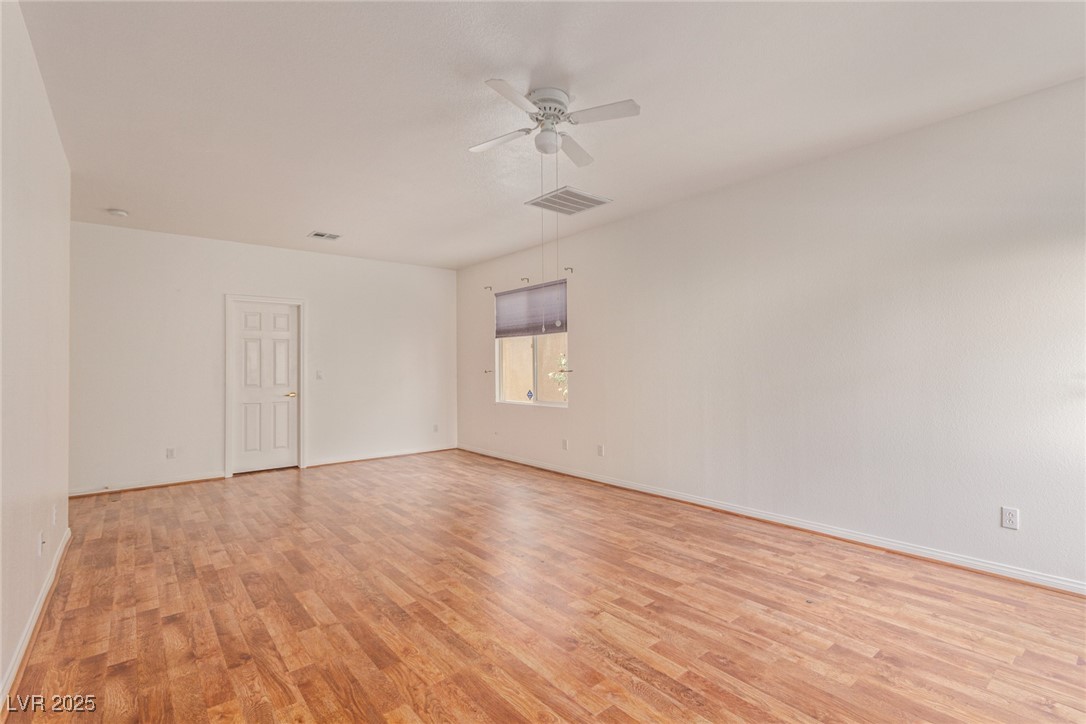 7820 Lonesome Harbor Avenue Las Vegas NV 89131