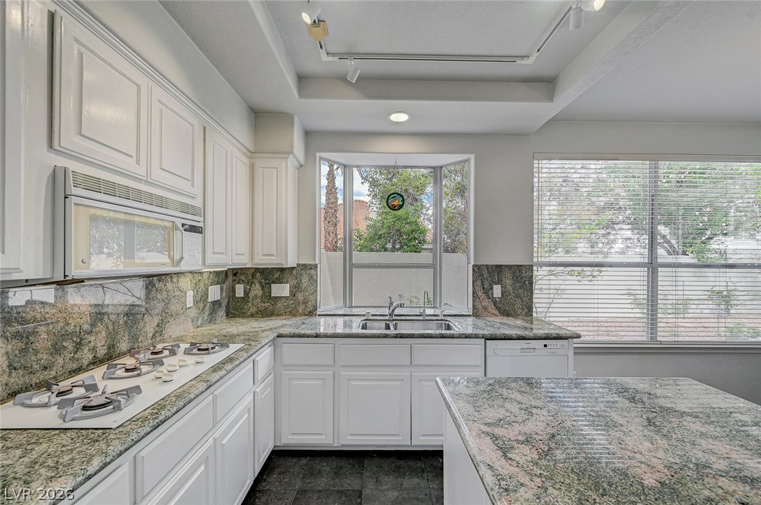 2832 Summer Lake Drive Las Vegas NV 89128