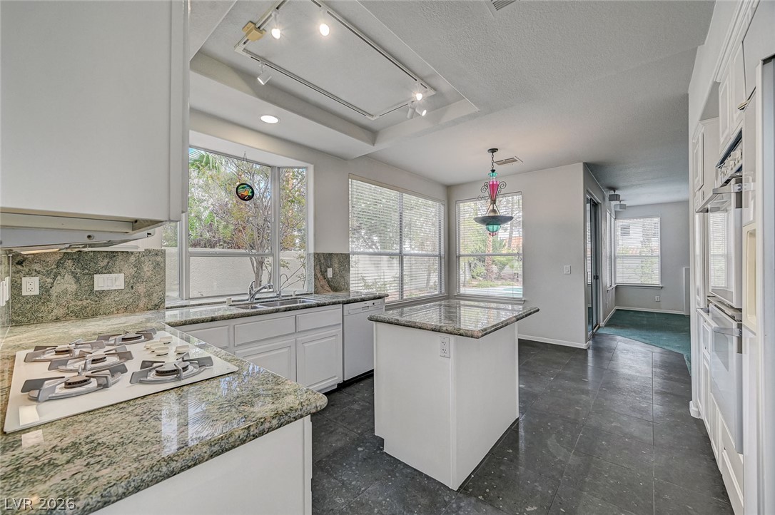 2832 Summer Lake Drive Las Vegas NV 89128