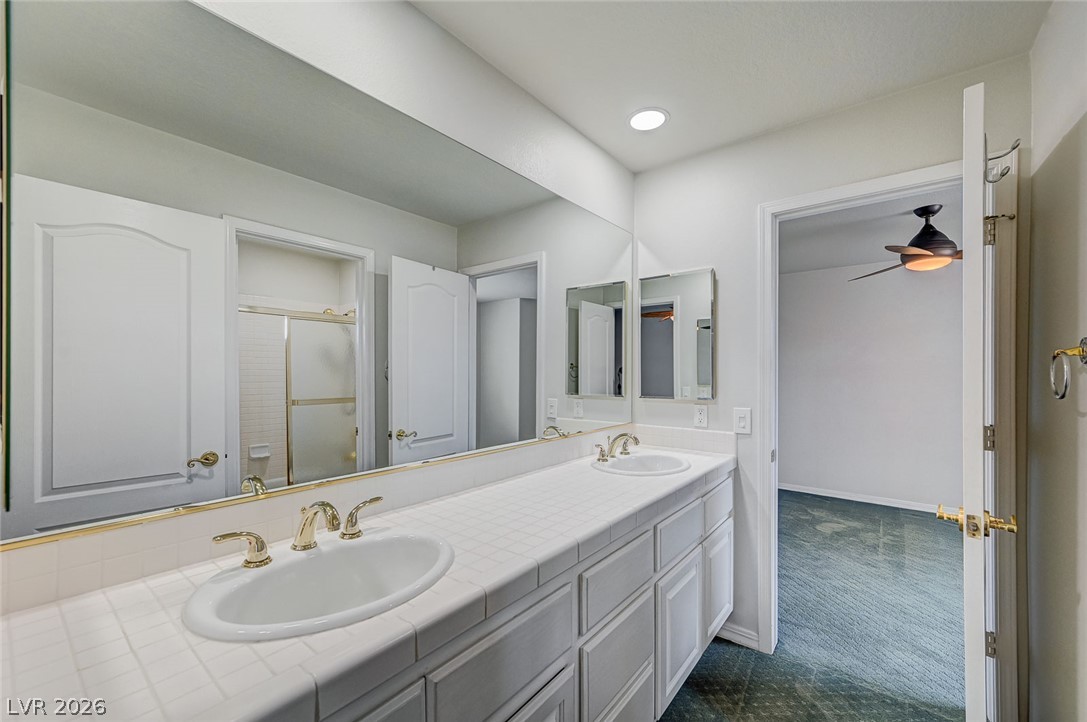 2832 Summer Lake Drive Las Vegas NV 89128