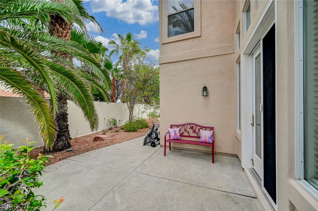 2832 Summer Lake Drive Las Vegas NV 89128