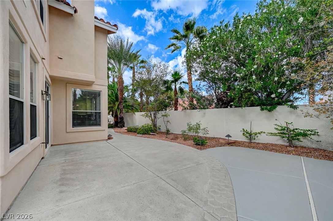 2832 Summer Lake Drive Las Vegas NV 89128
