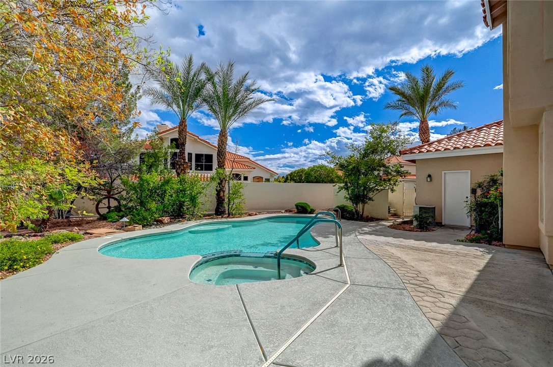 2832 Summer Lake Drive Las Vegas NV 89128