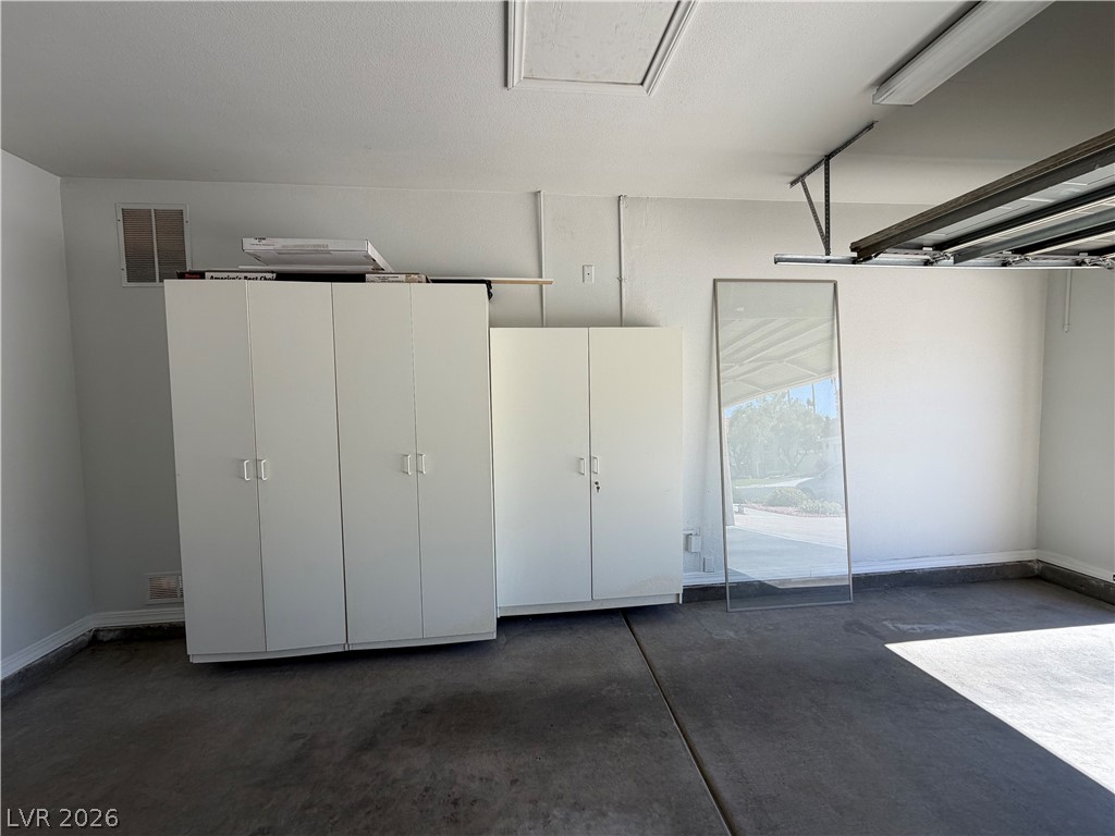 2832 Summer Lake Drive Las Vegas NV 89128