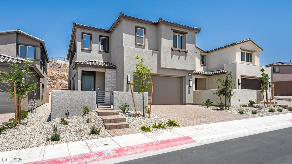 72 Via Montoro Henderson NV 89011