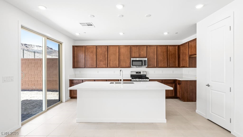 72 Via Montoro Henderson NV 89011
