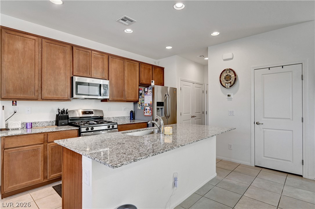 9165 Blue Poppy Street Las Vegas NV 89148