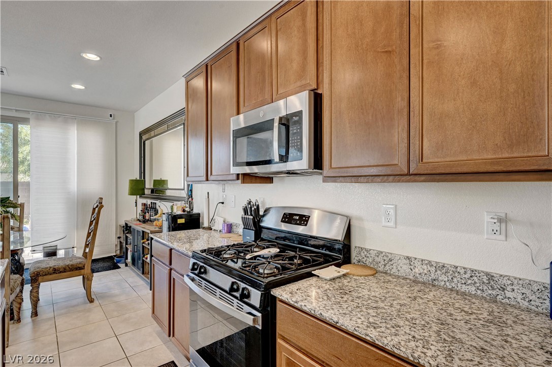 9165 Blue Poppy Street Las Vegas NV 89148