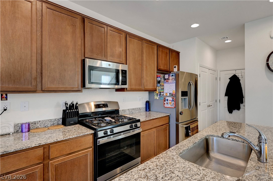 9165 Blue Poppy Street Las Vegas NV 89148