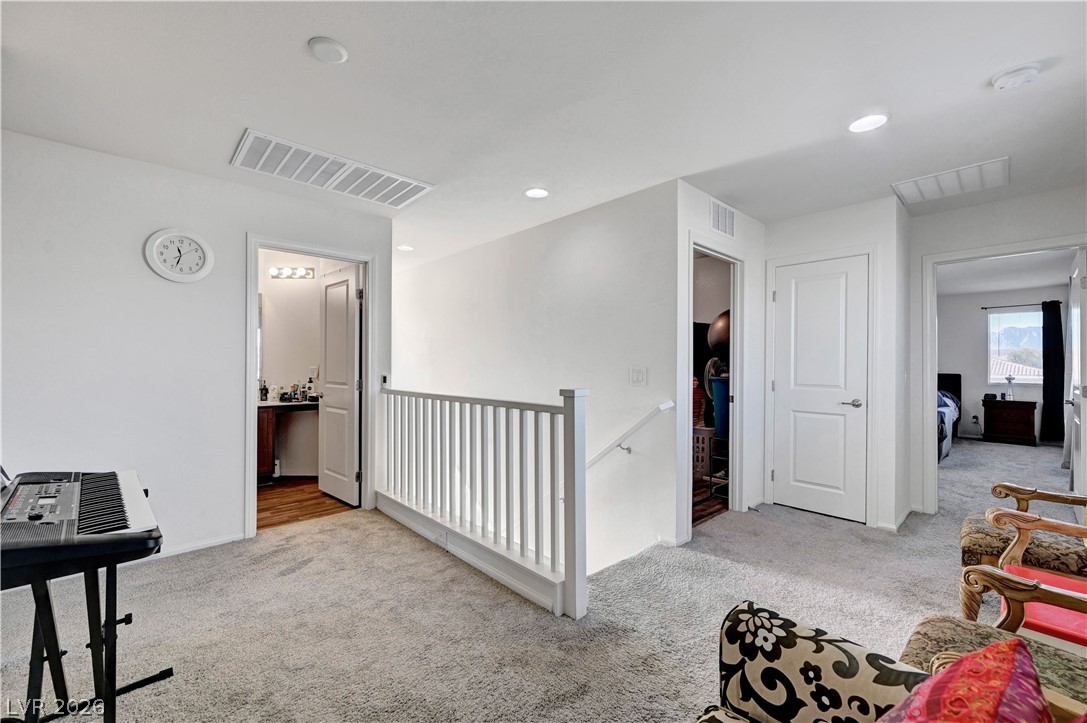 9165 Blue Poppy Street Las Vegas NV 89148
