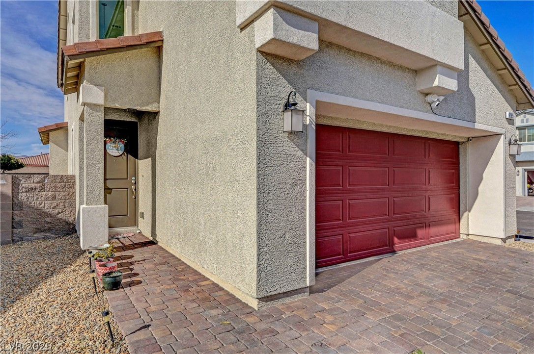 9165 Blue Poppy Street Las Vegas NV 89148