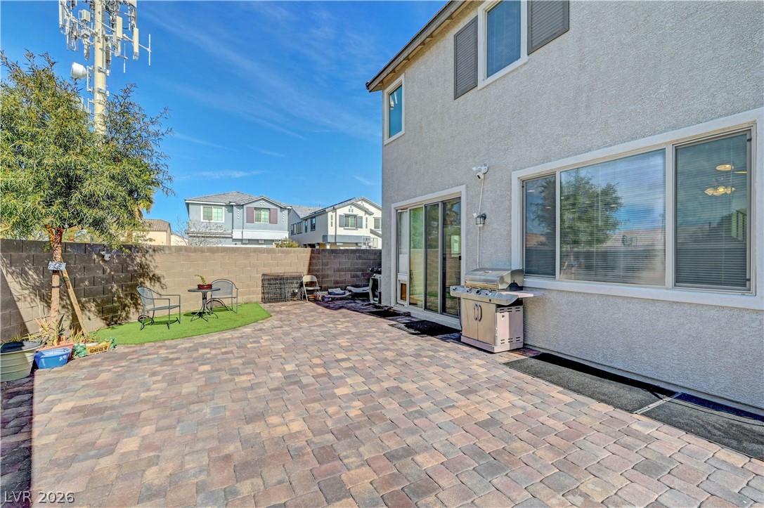 9165 Blue Poppy Street Las Vegas NV 89148