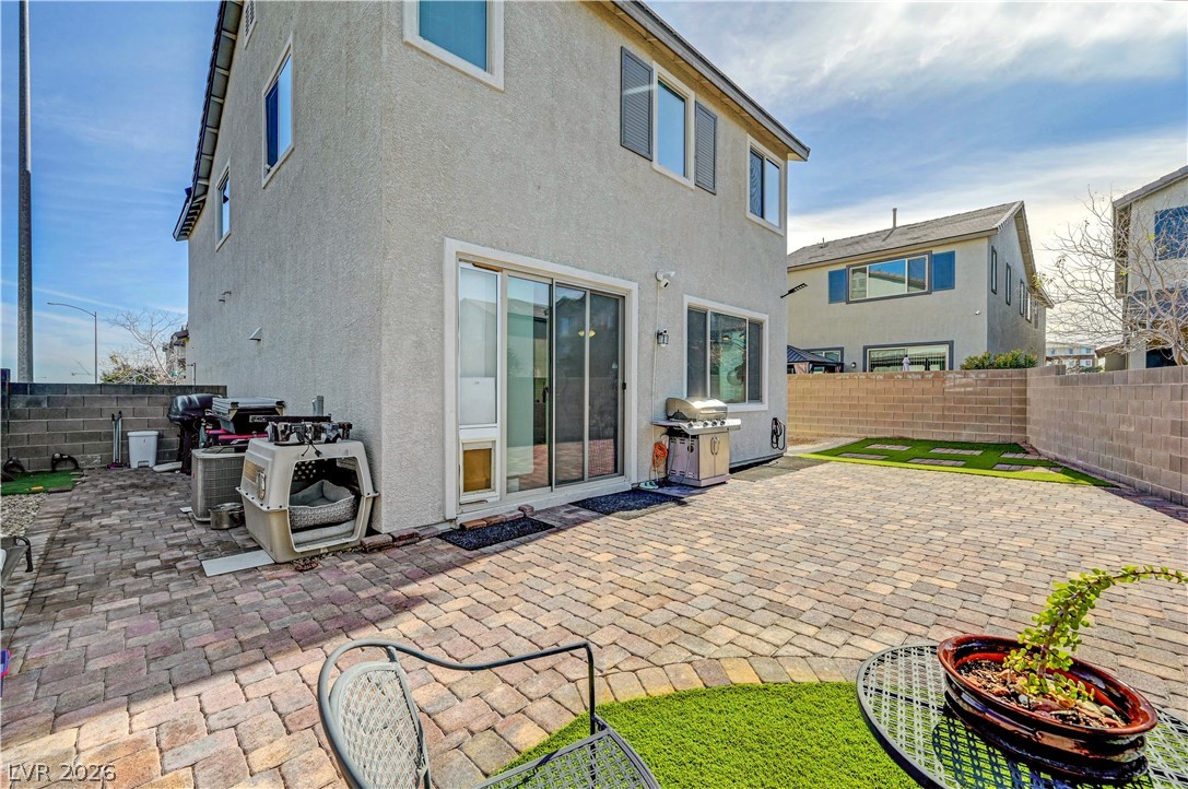 9165 Blue Poppy Street Las Vegas NV 89148