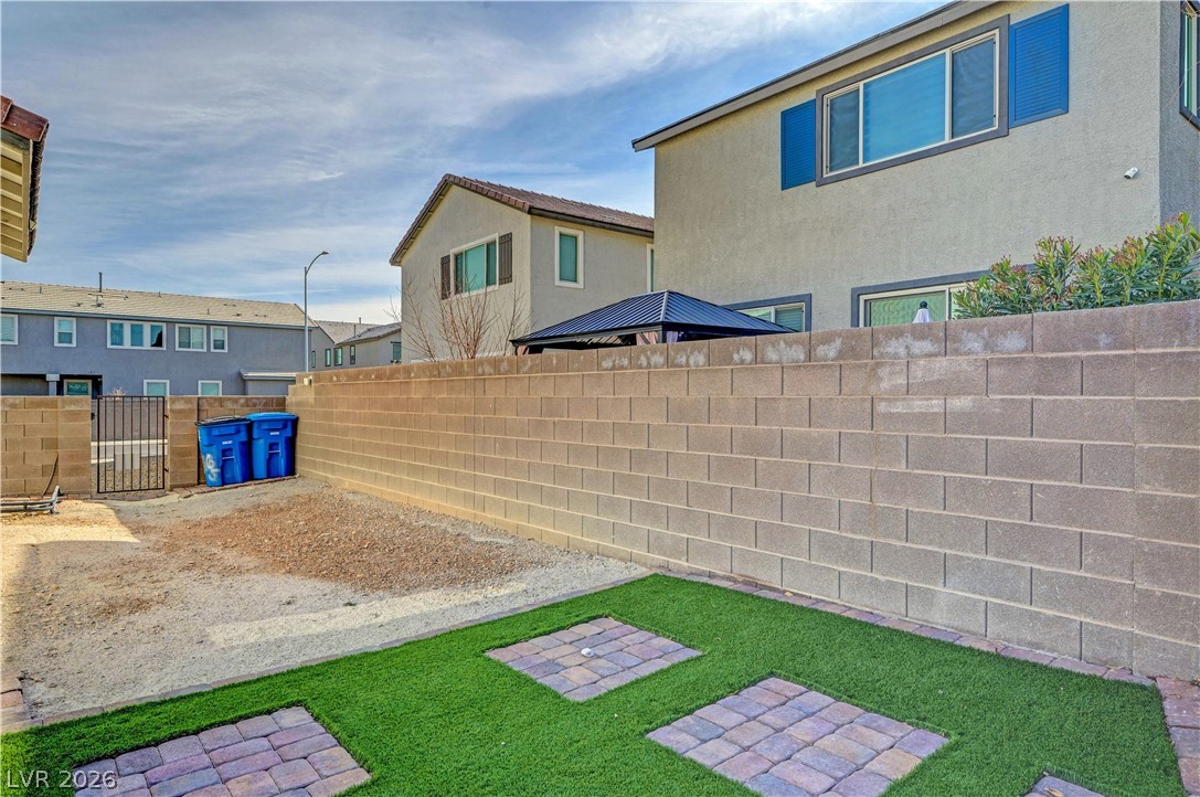 9165 Blue Poppy Street Las Vegas NV 89148