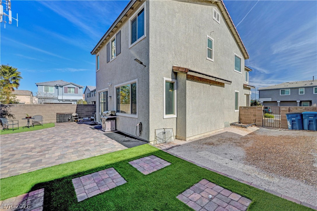 9165 Blue Poppy Street Las Vegas NV 89148