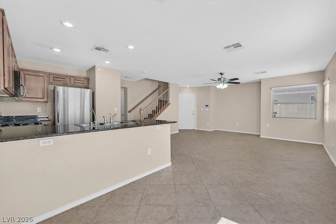 5732 Rose Tiara Drive Las Vegas NV 89139