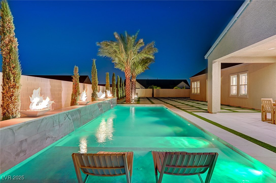7590 Sky Horse Avenue Las Vegas NV 89113