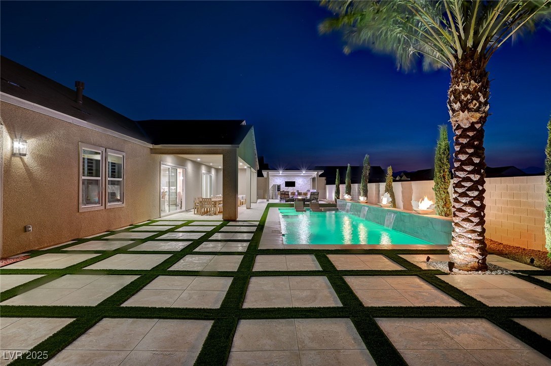 7590 Sky Horse Avenue Las Vegas NV 89113