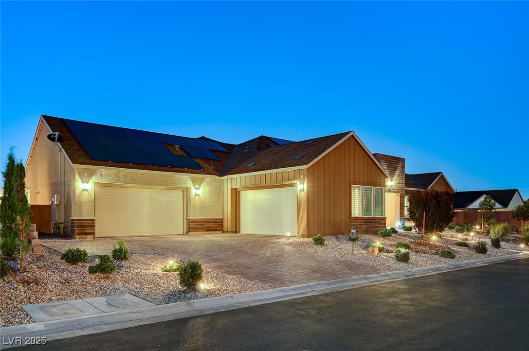 7590 Sky Horse Avenue Las Vegas NV 89113