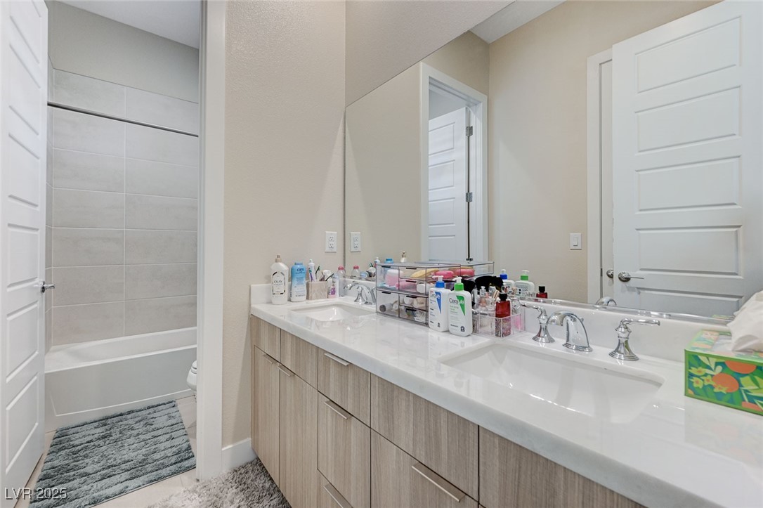 7590 Sky Horse Avenue Las Vegas NV 89113