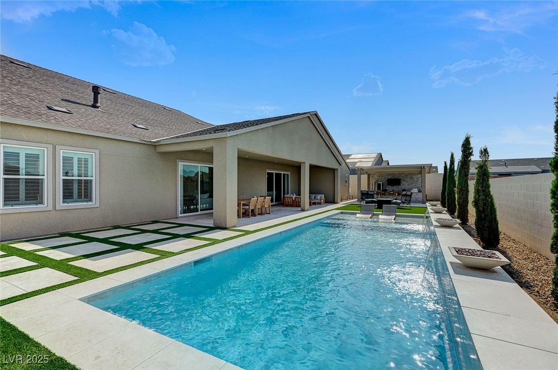 7590 Sky Horse Avenue Las Vegas NV 89113