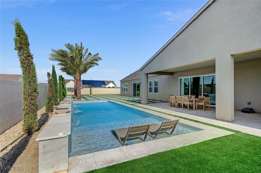 7590 Sky Horse Avenue Las Vegas NV 89113