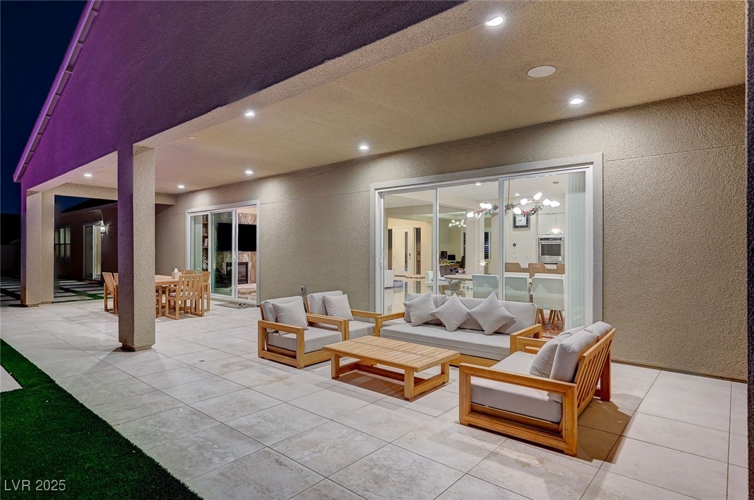 7590 Sky Horse Avenue Las Vegas NV 89113