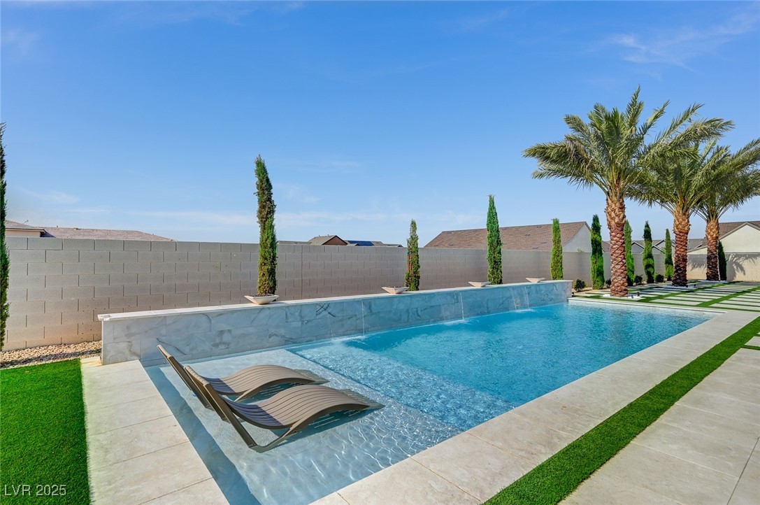 7590 Sky Horse Avenue Las Vegas NV 89113