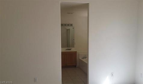 33 Newburg Avenue North Las Vegas NV 89032