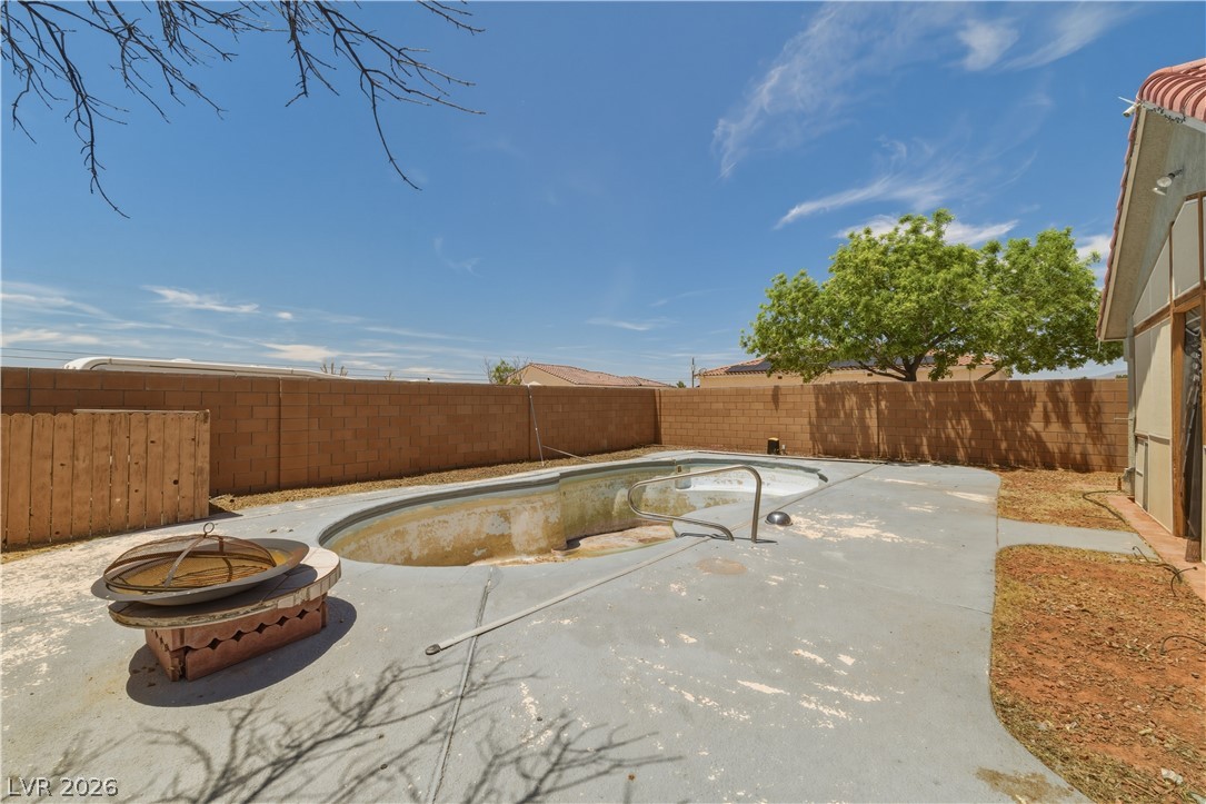 1460 Red Rock Drive Pahrump NV 89048