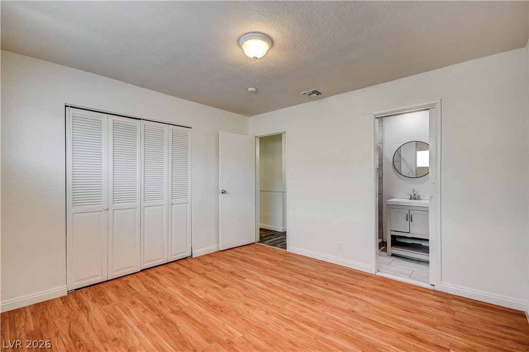 5724 Idle Avenue Las Vegas NV 89107