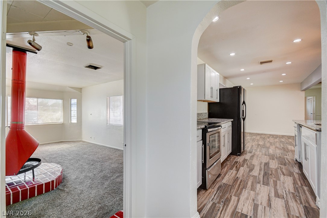 5724 Idle Avenue Las Vegas NV 89107