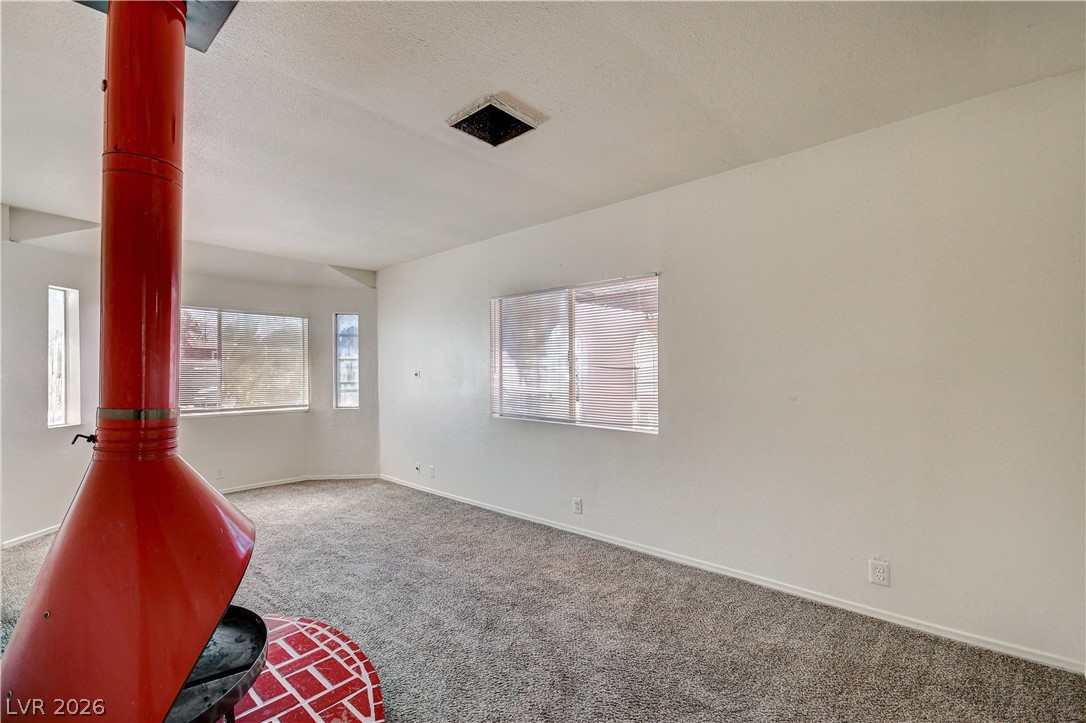 5724 Idle Avenue Las Vegas NV 89107
