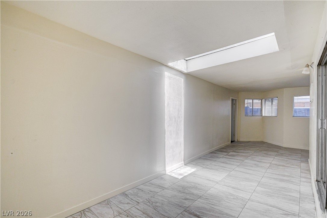 5724 Idle Avenue Las Vegas NV 89107