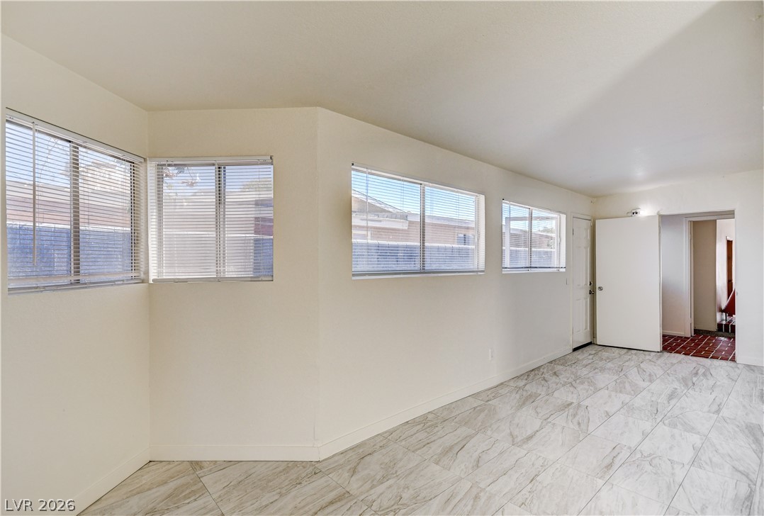 5724 Idle Avenue Las Vegas NV 89107