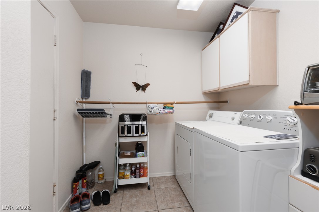 2409 Desert Sands Drive Las Vegas NV 89134
