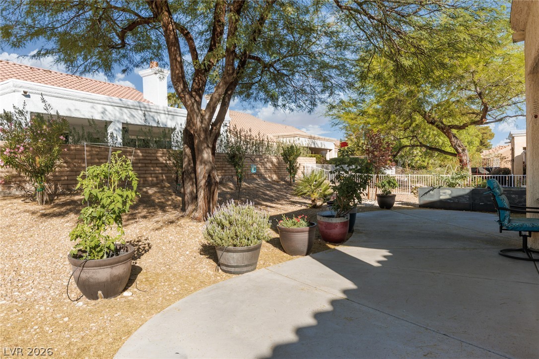 2409 Desert Sands Drive Las Vegas NV 89134