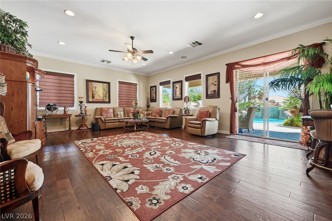 9759 Amador Ranch Avenue Las Vegas NV 89149
