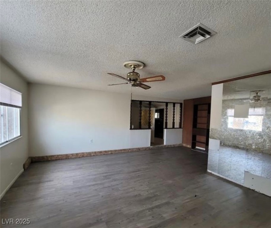 309 Rossmoyne Avenue North Las Vegas NV 89030