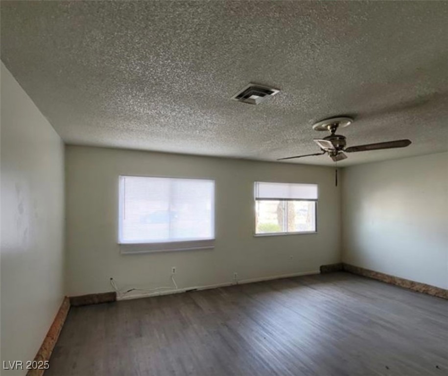 309 Rossmoyne Avenue North Las Vegas NV 89030