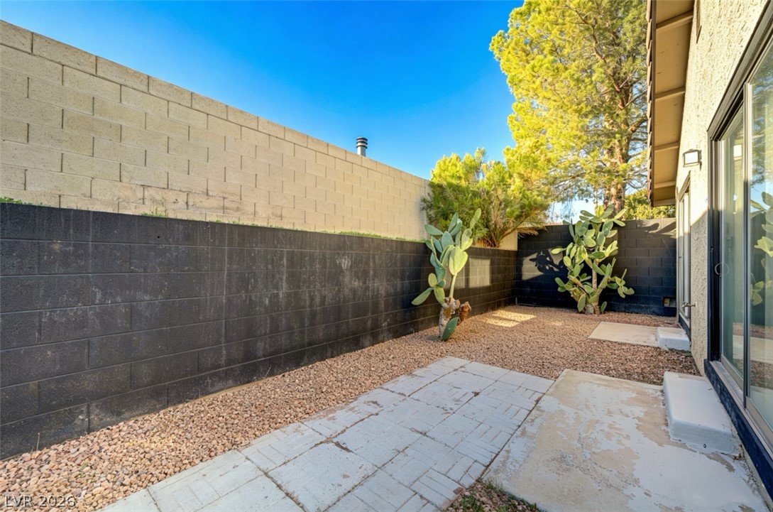 1040 Neil Armstrong Circle Las Vegas NV 89145