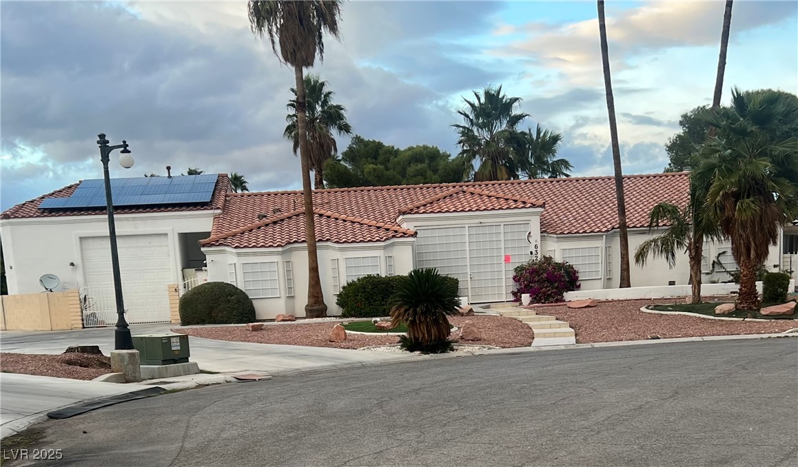 6325 Woodstock Court Las Vegas NV 89118
