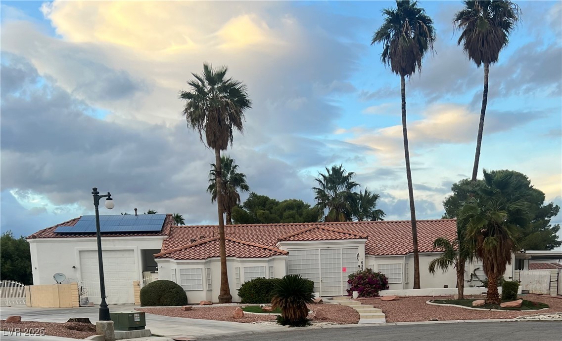 6325 Woodstock Court Las Vegas NV 89118