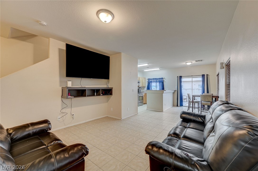 6531 Ozzie Harriet Avenue 102 Las Vegas NV 89122
