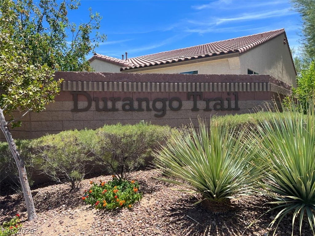 8549 Alberta Falls Avenue Las Vegas NV 89113