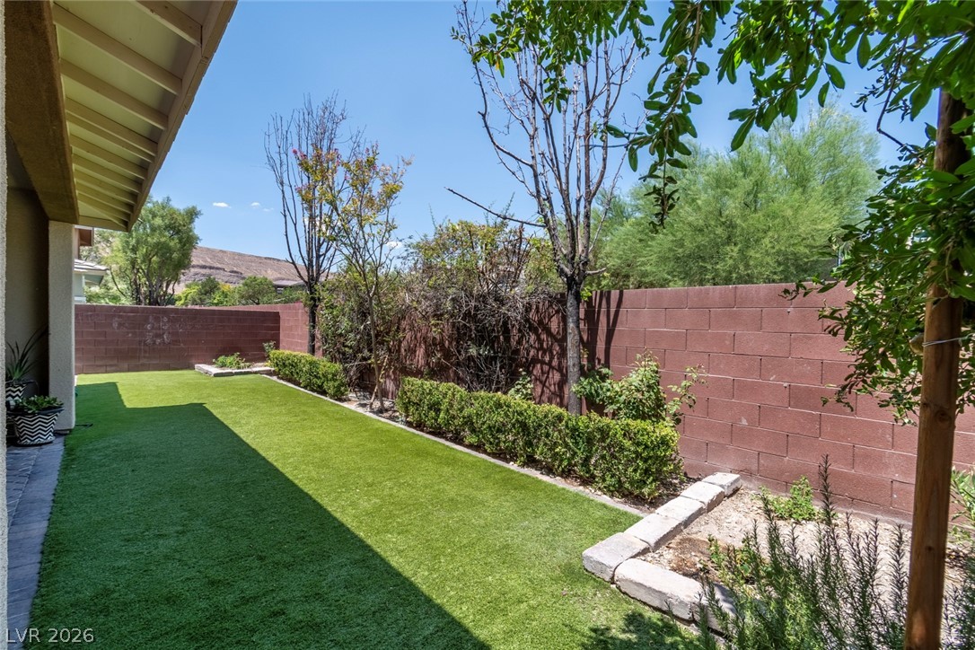 10290 Turia Gardens Road Las Vegas NV 89135