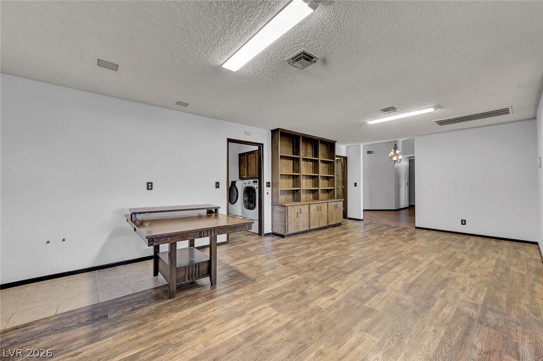 6975 Obannon Drive Las Vegas NV 89117