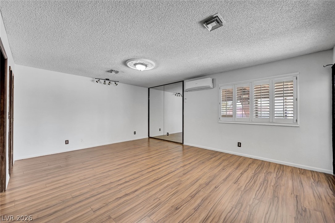 6975 Obannon Drive Las Vegas NV 89117