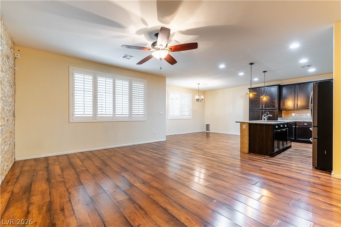 7741 Donner Peak Street Las Vegas NV 89166