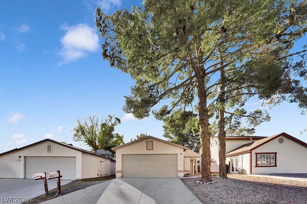 546 Grimsby Avenue Henderson NV 89014